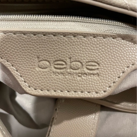 Bebe LYLA Shoulder Bag Taupe Color, Quilted Pattern Great Condition! - Picture 2 of 13